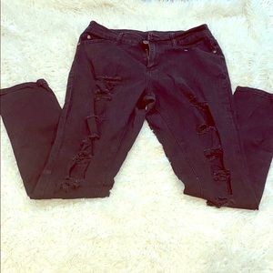 Ripped black jeans high waist